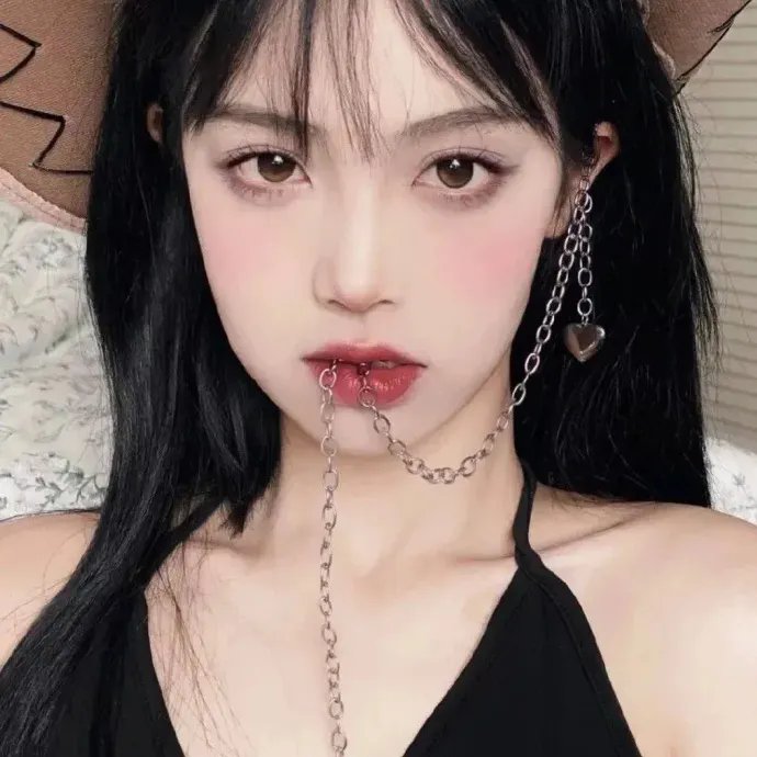 伯爵夫人的耳环